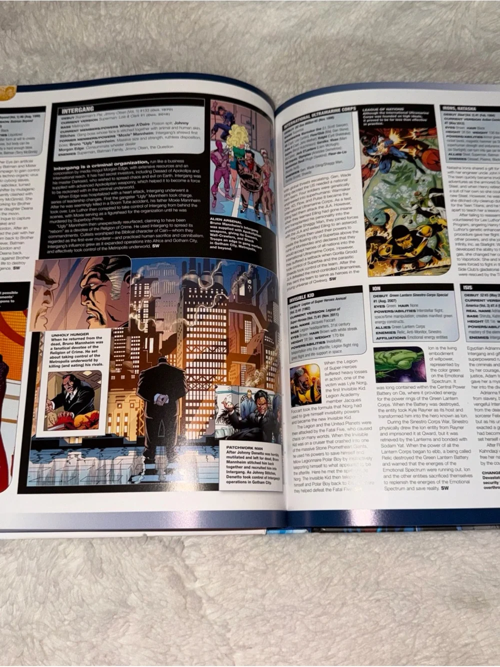 DC The DC Comics Encyclopedia - Blue, Red, Black Cover Art